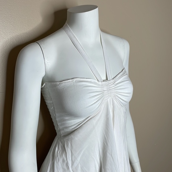 White Sundress - Picture 2 of 8